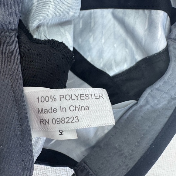 bcg .Blue and White Sports Hat with Striking Pattern - Picture 4 of 7